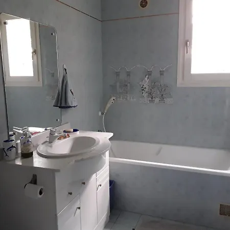 Les Alberes Bed & Breakfast *